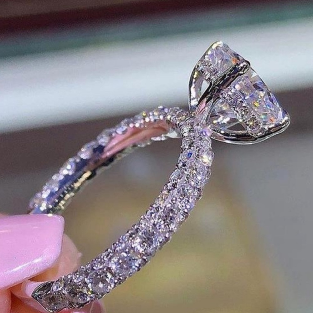 NEW 925 Silver Round Diamond Engagement Ring - Picture 3 of 3
